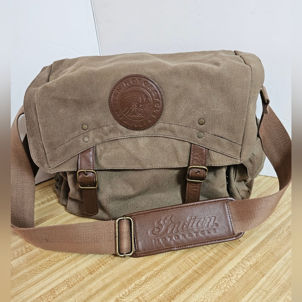 NEW Indian Motorcycle Waxed Cotton Canvas Messenger Bag Laptop Case Leather Trim